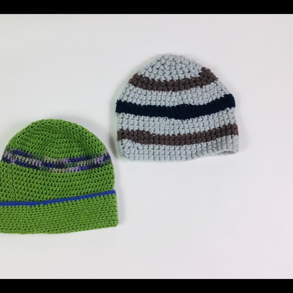 New Beanies Handmade knitted 2 hats Stretch’s